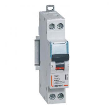  Disjoncteur DNX 4500 - vis/vi 