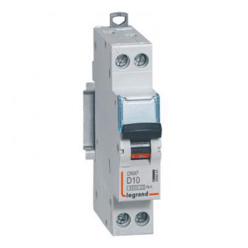  Disjoncteur DNX 4500 - vis/vi 